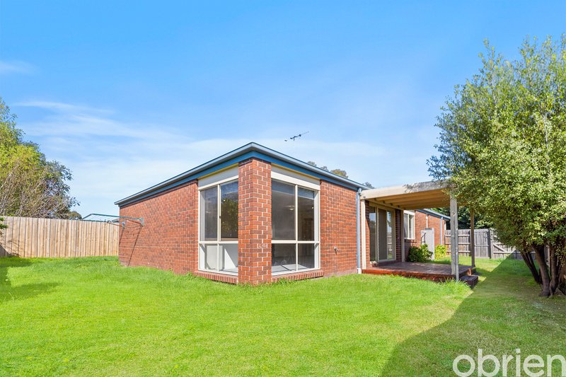 Photo - 14 Stephellen Way, Cranbourne West VIC 3977 - Image 10
