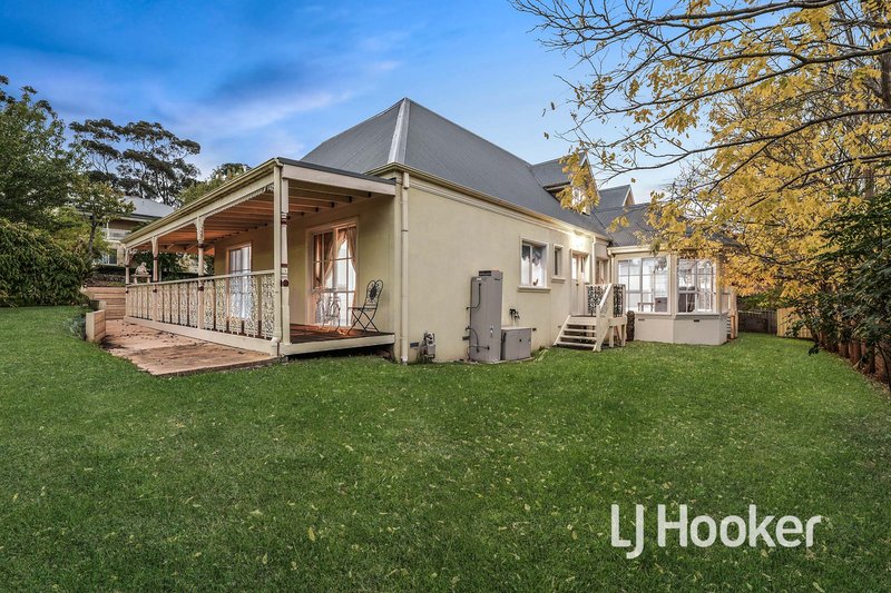 Photo - 14 Stockmans Circuit, Pakenham VIC 3810 - Image 18