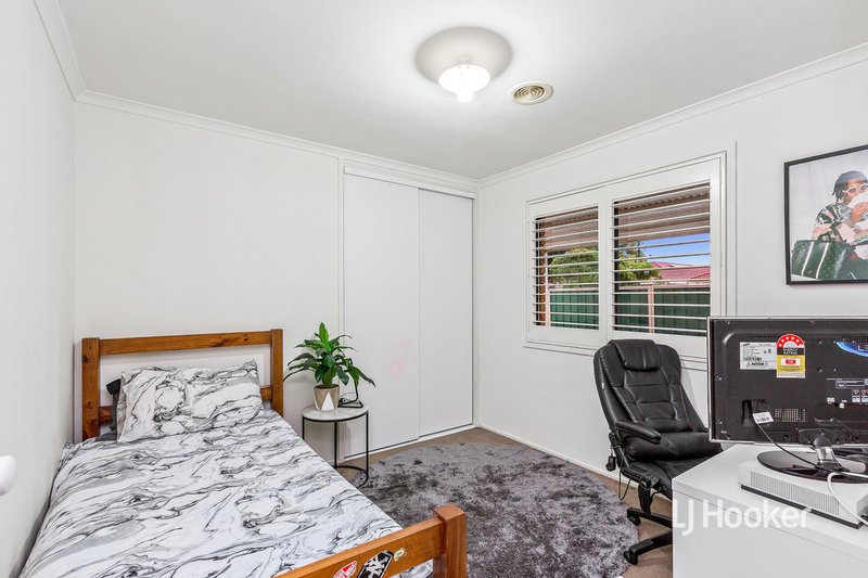 Photo - 14 Stretton Place, Wyndham Vale VIC 3024 - Image 10