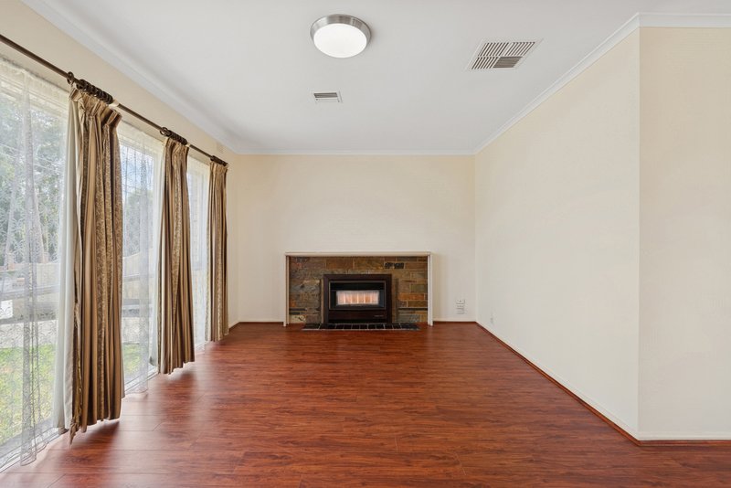 Photo - 14 Stymie Street, Kingsbury VIC 3083 - Image 3