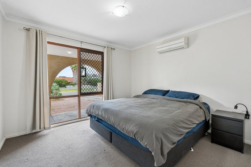 Photo - 14 Sulina Place, Kallaroo WA 6025 - Image 13