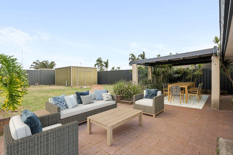 Photo - 14 Sulina Place, Kallaroo WA 6025 - Image 18