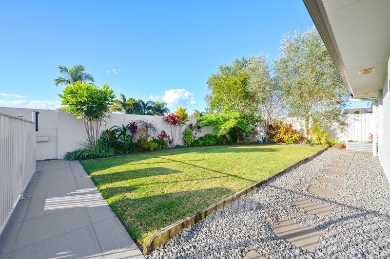 Photo - 14 Sundown Drive, Paradise Point QLD 4216 - Image 19