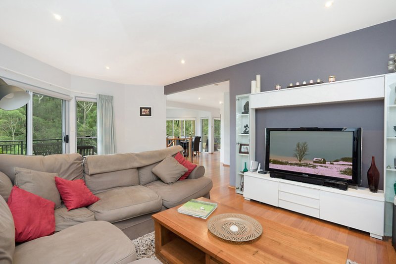 Photo - 14 Surf Rider Avenue, North Avoca NSW 2260 - Image 3