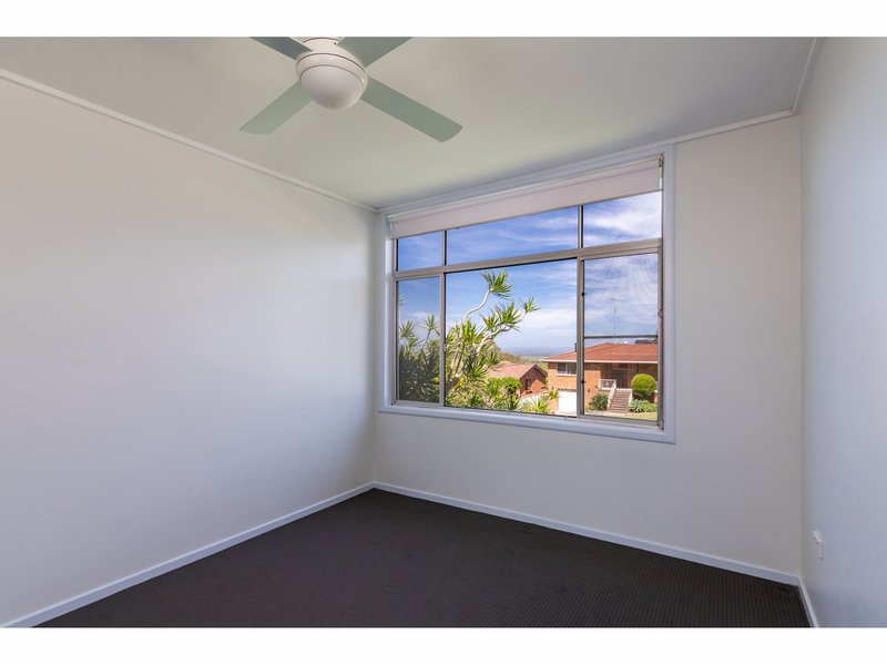 Photo - 14 Surfview Avenue, Forster NSW 2428 - Image 11