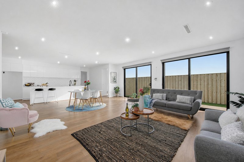 Photo - 14 Swanmore Road, Donnybrook VIC 3064 - Image 6