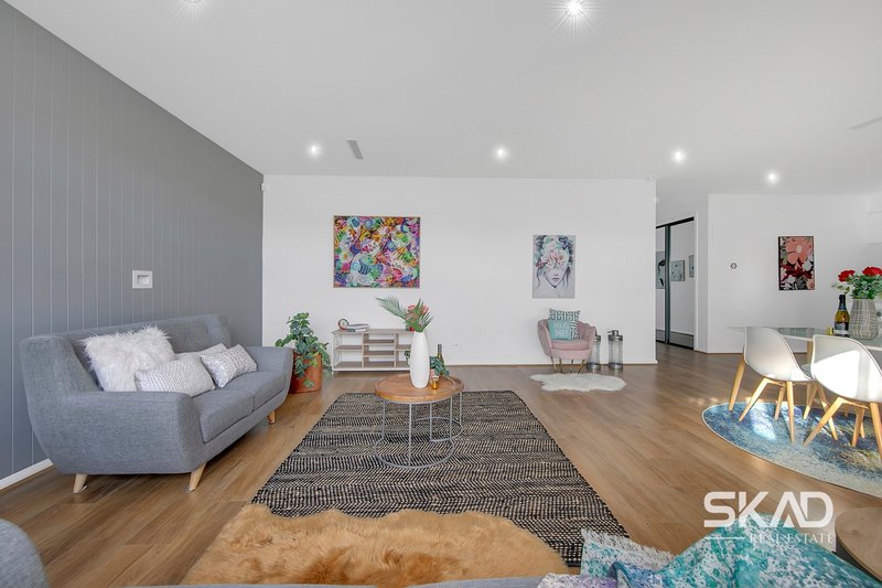 Photo - 14 Swanmore Road, Donnybrook VIC 3064 - Image 9