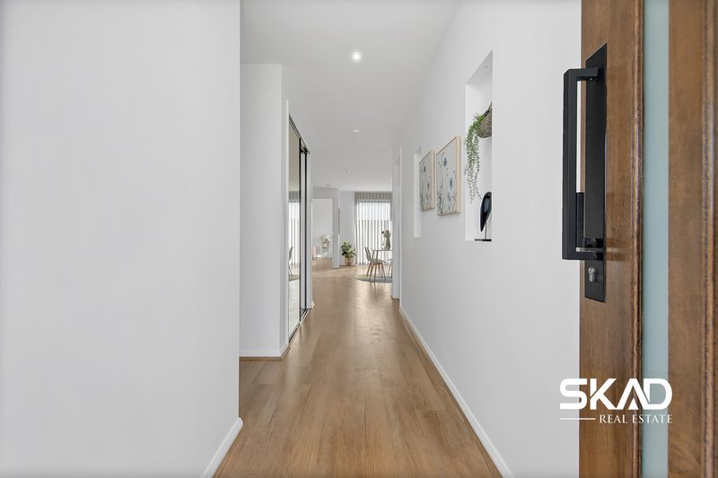 Photo - 14 Swanmore Road, Donnybrook VIC 3064 - Image 16