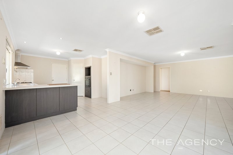 Photo - 14 Swifts Court, Rockingham WA 6168 - Image 19