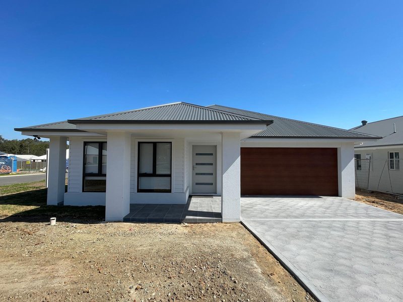 14 Swinton Parkway, North Rothbury NSW 2335