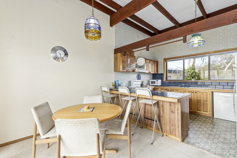 Photo - 14 Sylvester Avenue, St Leonards VIC 3223 - Image 5