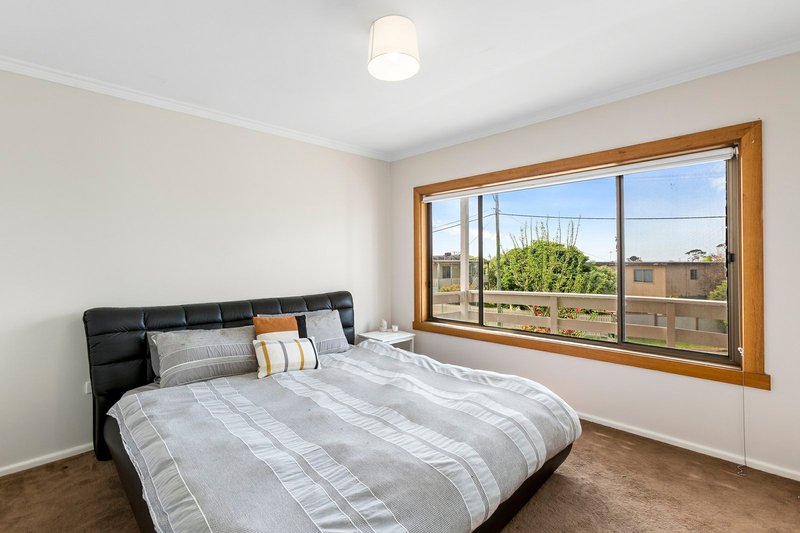 Photo - 14 Sylvester Avenue, St Leonards VIC 3223 - Image 13