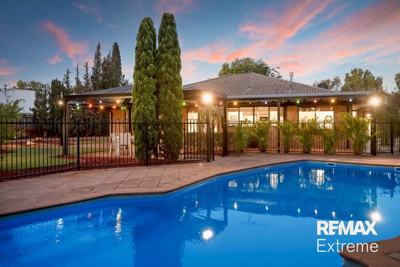 Photo - 14 Taittinger Grove, The Vines WA 6069 - Image 1