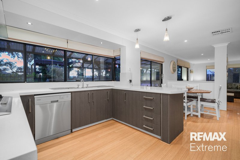Photo - 14 Taittinger Grove, The Vines WA 6069 - Image 10