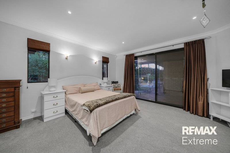 Photo - 14 Taittinger Grove, The Vines WA 6069 - Image 16