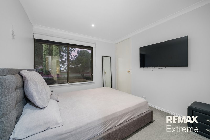 Photo - 14 Taittinger Grove, The Vines WA 6069 - Image 21