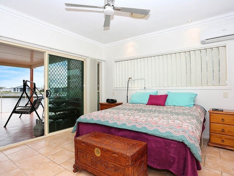 Photo - 14 Tamala Court, Bongaree QLD 4507 - Image 8