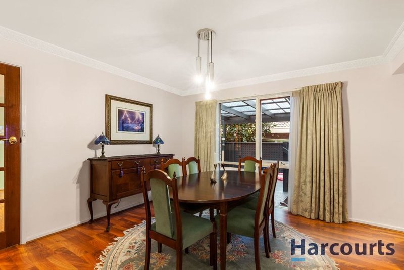 Photo - 14 Tanderra Crescent, Wantirna VIC 3152 - Image 3