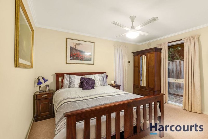 Photo - 14 Tanderra Crescent, Wantirna VIC 3152 - Image 5