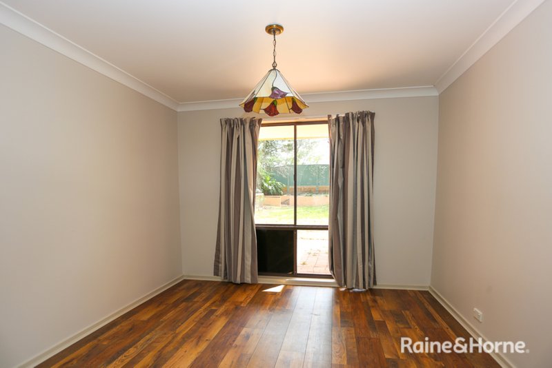 Photo - 14 Tareena Avenue, Kelso NSW 2795 - Image 7