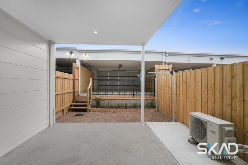 Photo - 14 Tarlo Walk, Wollert VIC 3750 - Image 16