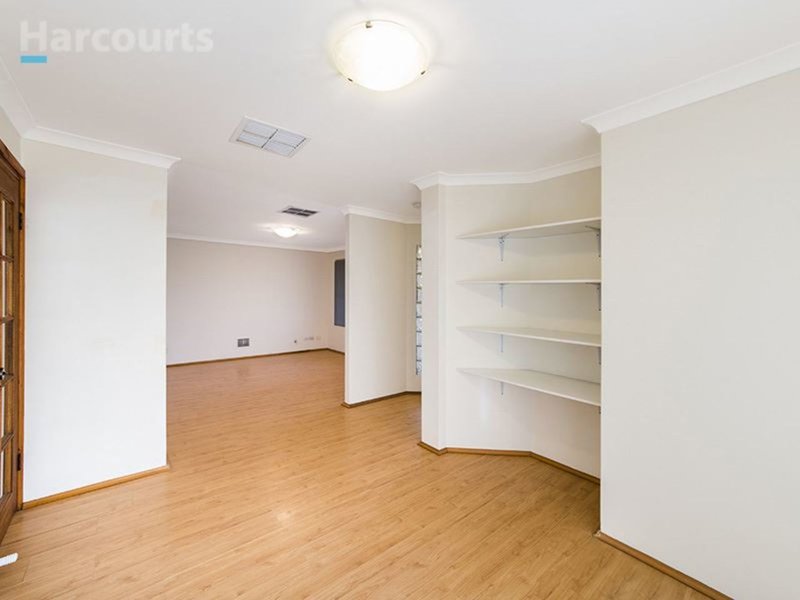 Photo - 14 Taroona Lane, Currambine WA 6028 - Image 6