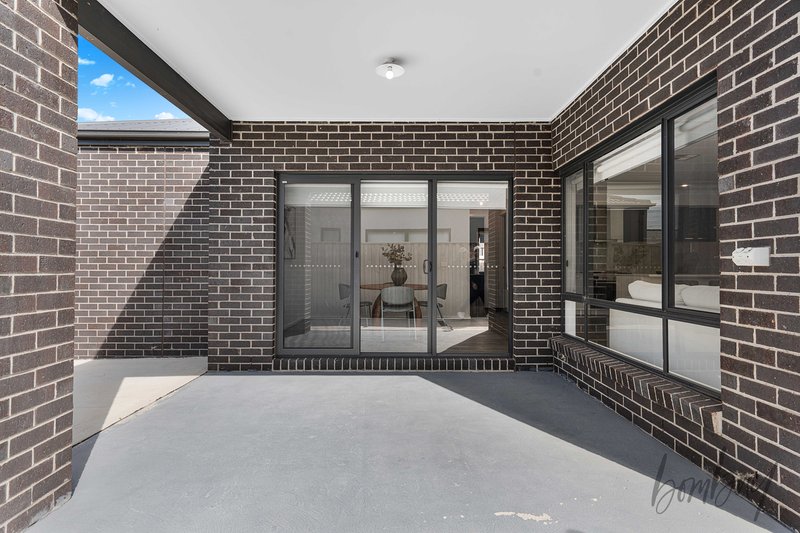 Photo - 14 Tarrengower Street, Donnybrook VIC 3064 - Image 18