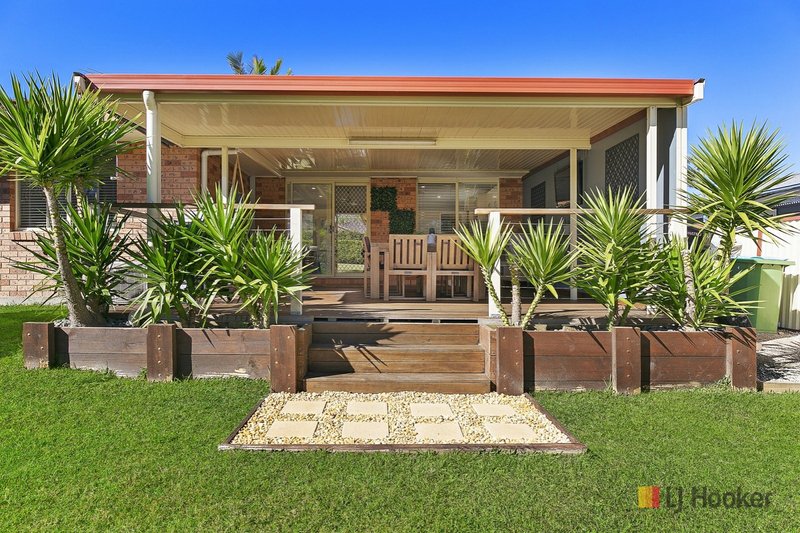 Photo - 14 Tarwhine Avenue, Chain Valley Bay NSW 2259 - Image 11