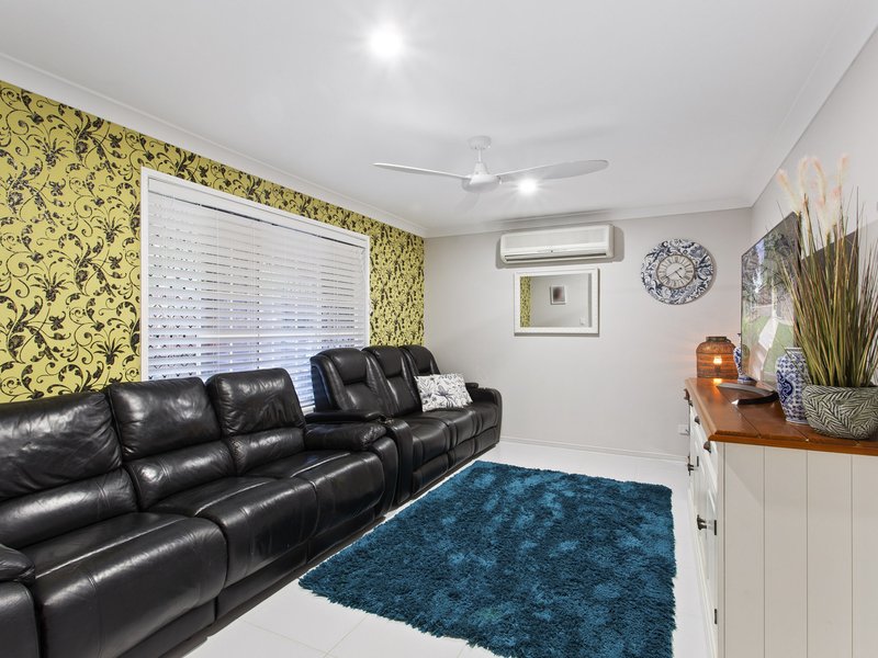 Photo - 14 Teak Ct , Morayfield QLD 4506 - Image 4