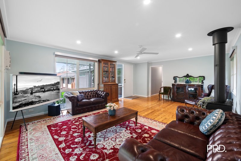 Photo - 14 Thomson Avenue, Springwood NSW 2777 - Image 5