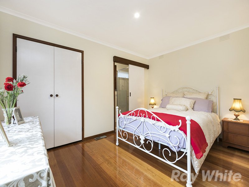 Photo - 14 Tiffany Avenue, Cheltenham VIC 3192 - Image 9