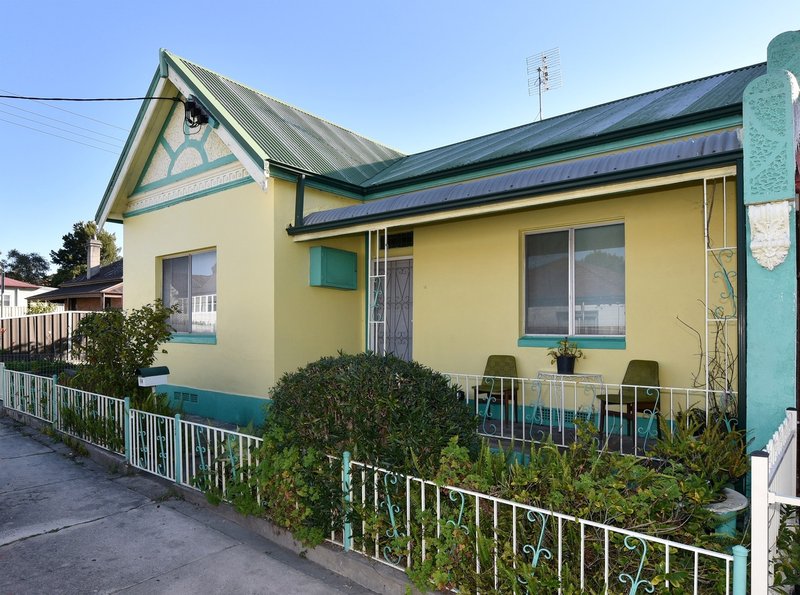 Photo - 14 Tighe Street, Waratah NSW 2298 - Image 1