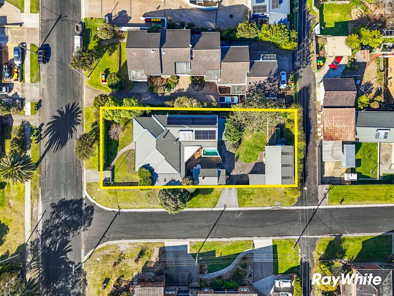 Photo - 14 Tilba Street, Narooma NSW 2546 - Image 2