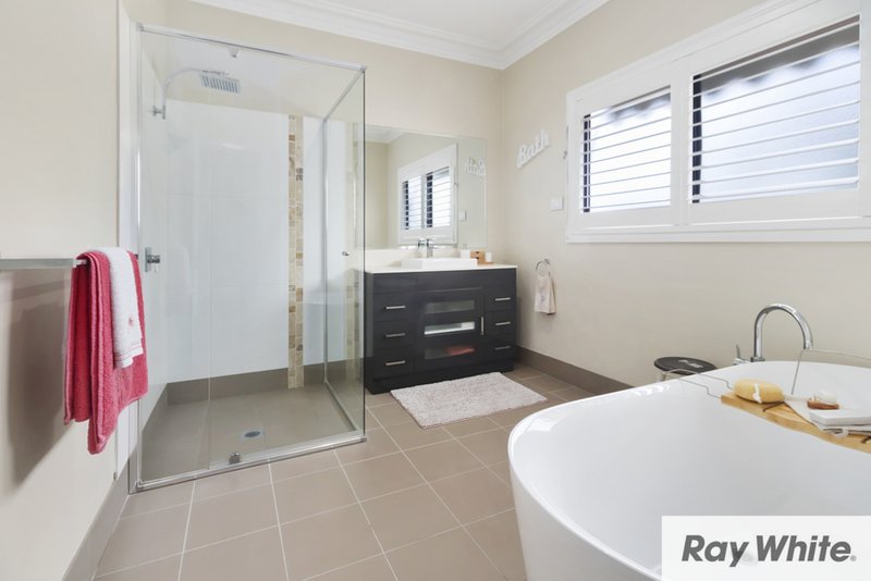 Photo - 14 Tobys Blvd , Mount Pritchard NSW 2170 - Image 7