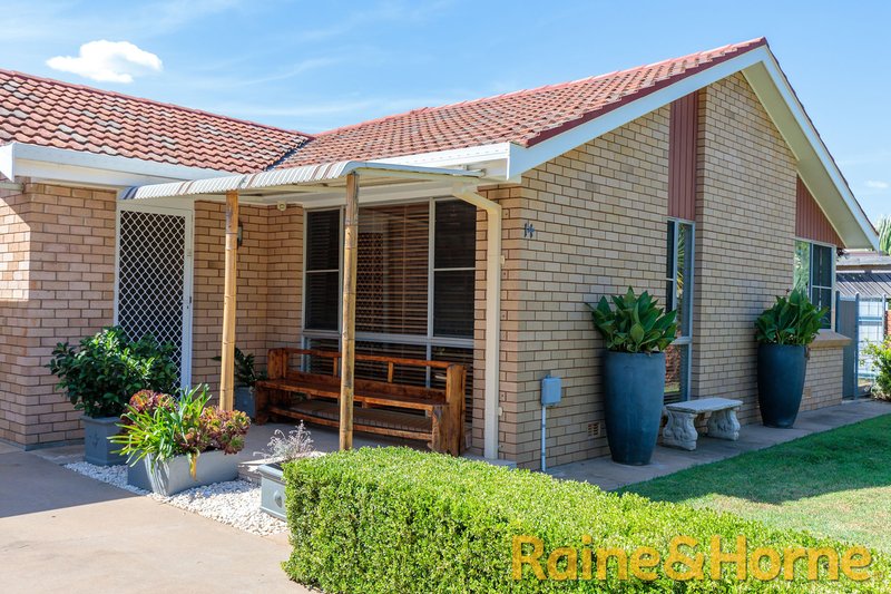 Photo - 14 Topaz Street, Dubbo NSW 2830 - Image 2