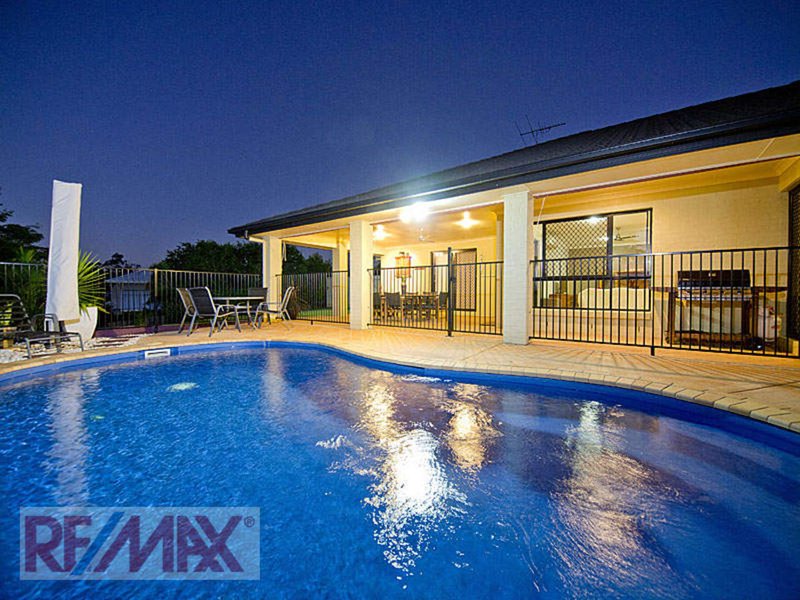 14 Toressian Pl , Cashmere QLD 4500