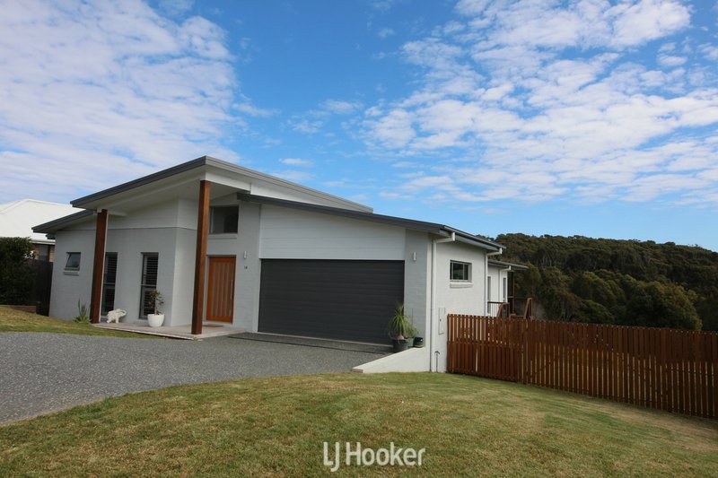 Photo - 14 Torquay Circuit, Red Head NSW 2430 - Image 24