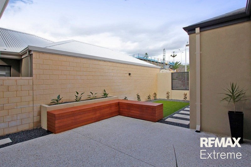Photo - 14 Torquay Pass, Mindarie WA 6030 - Image 15