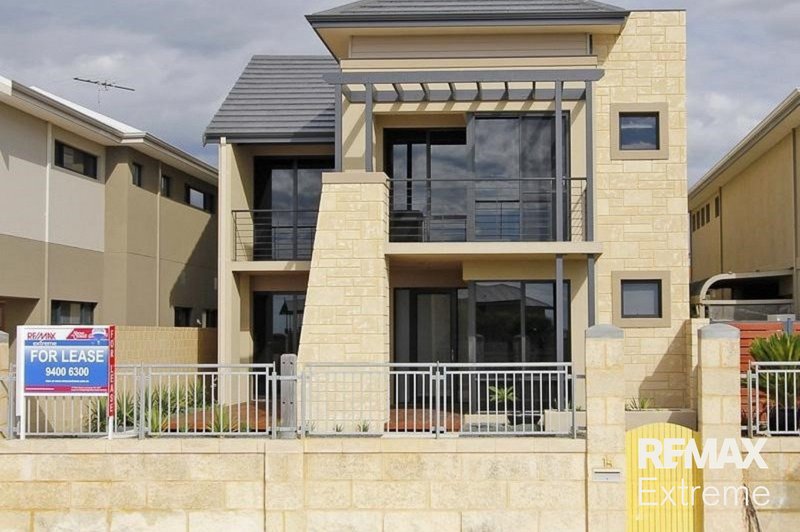 Photo - 14 Torquay Pass, Mindarie WA 6030 - Image 18