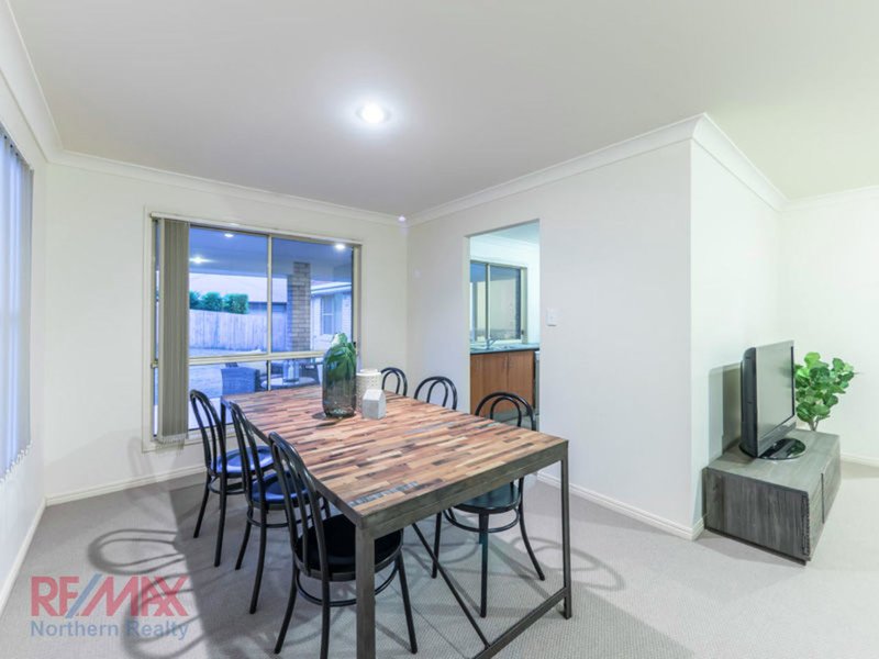 Photo - 14 Tosca Street, Cashmere QLD 4500 - Image 4