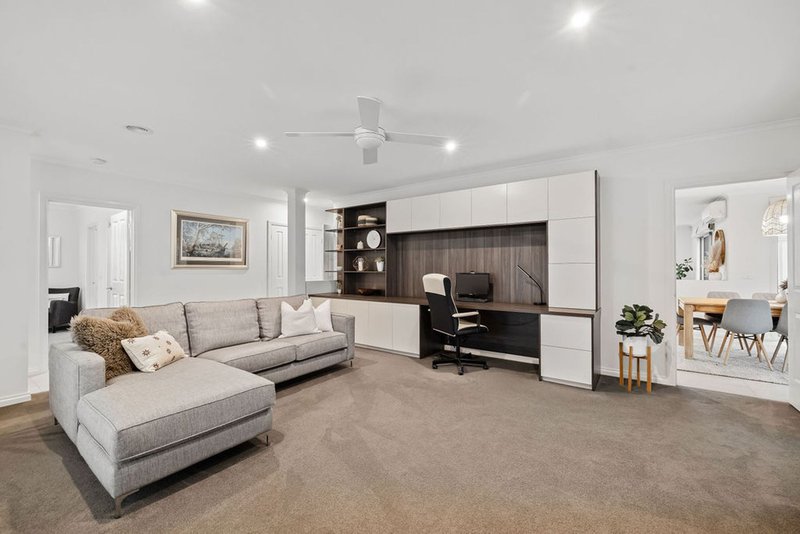 Photo - 14 Traminer Drive, Mount Martha VIC 3934 - Image 6