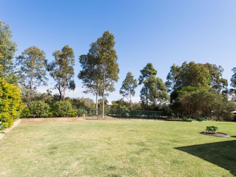 Photo - 14 Traminer Grove, Cessnock NSW 2325 - Image 21