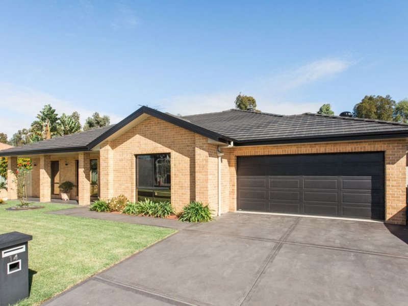 Photo - 14 Traminer Grove, Cessnock NSW 2325 - Image 22