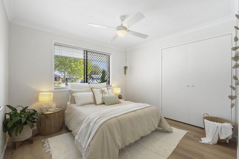 Photo - 14 Treeview Drive, Burleigh Waters QLD 4220 - Image 17