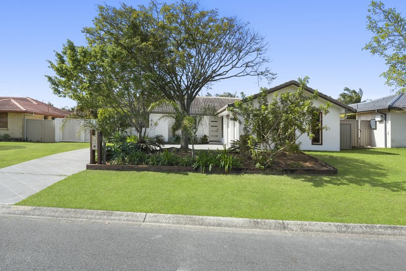 Photo - 14 Treeview Drive, Burleigh Waters QLD 4220 - Image 22