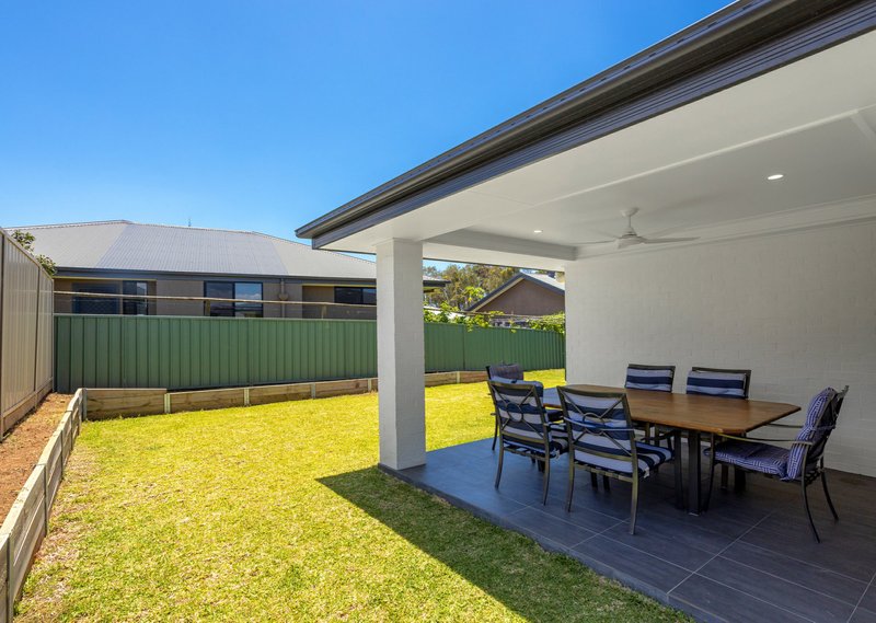 Photo - 14 Trevally Avenue, Old Bar NSW 2430 - Image 15