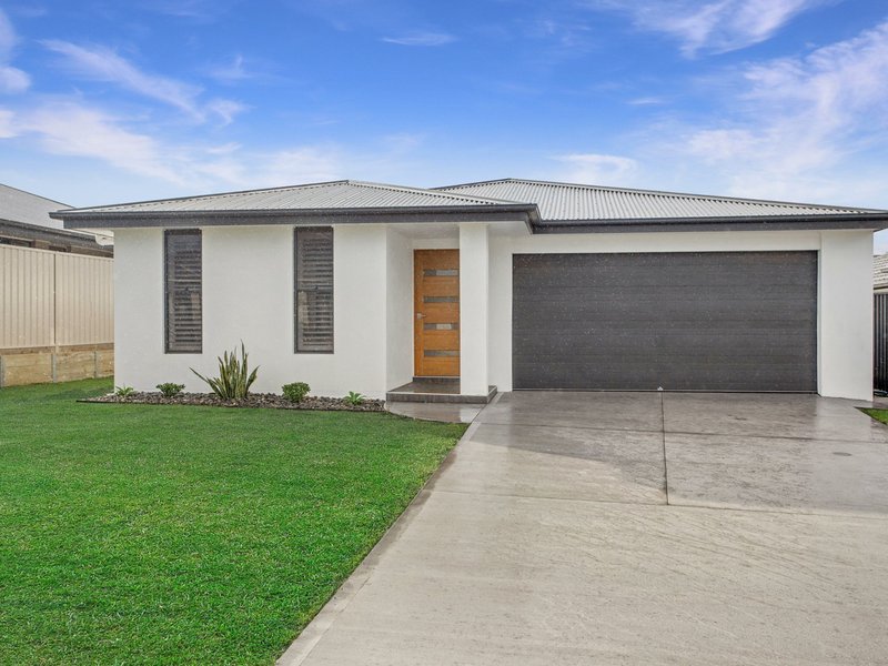 14 Trevally Avenue, Old Bar NSW 2430