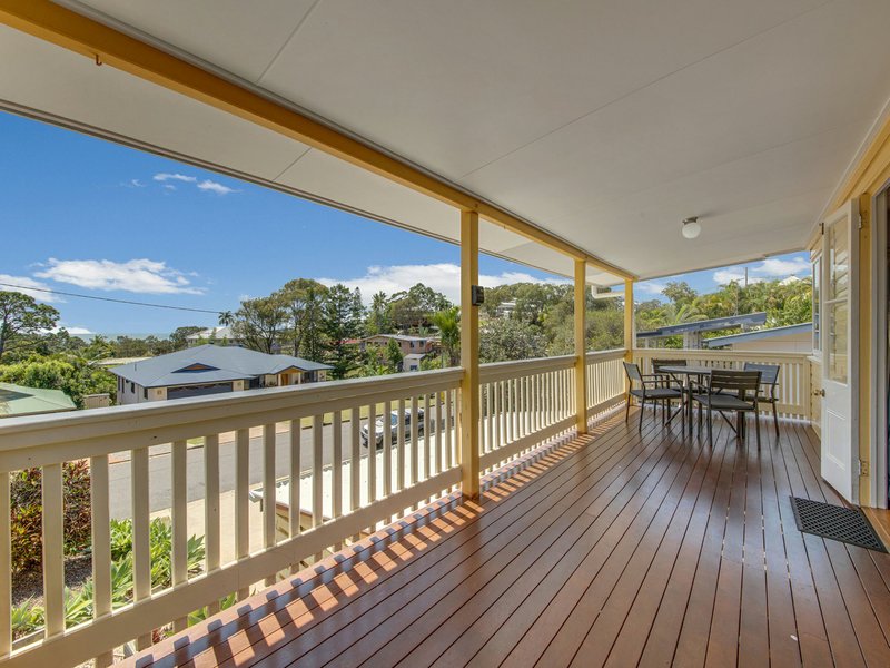 Photo - 14 Trevally Street, Tannum Sands QLD 4680 - Image 2