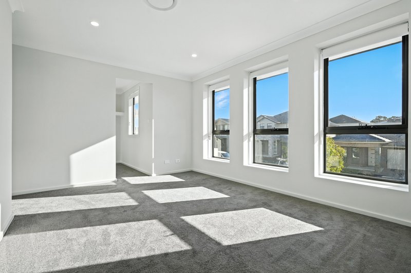 Photo - 14 Tuckeroo Street (Gables) , Box Hill NSW 2765 - Image 11