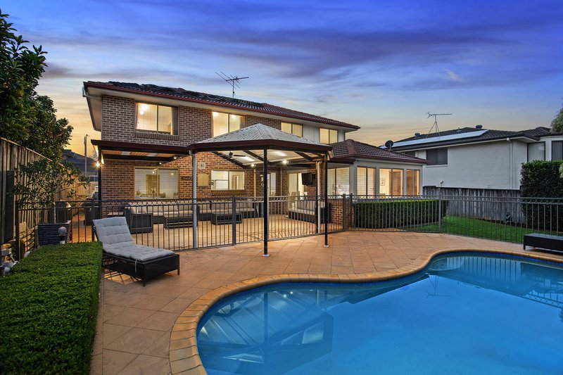 Photo - 14 Tuscan Avenue, Kellyville NSW 2155 - Image 3